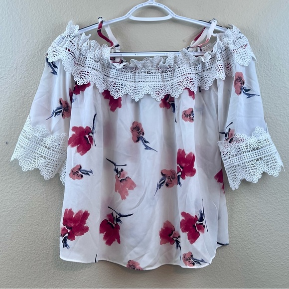 BCX White and Red Floral Lace Off Shoulder Blouse - Picture 1 of 5